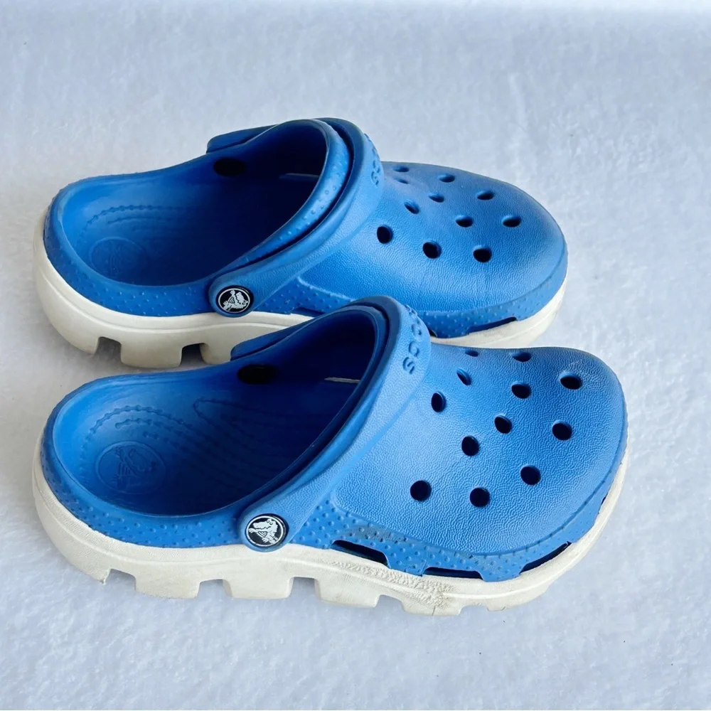 Crocs Kids Classic Clog Slip-On Shoes Size 10 11 Unisex Bright Blue White Trim